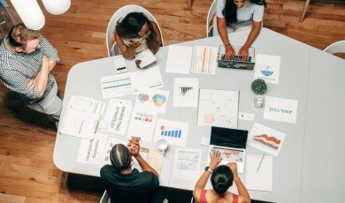 Explore SEO Insights and Knowledge Through Reading